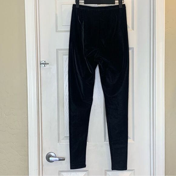 Naked Wardrobe High Waist Black Leggings Size Small - Picture 9 of 9